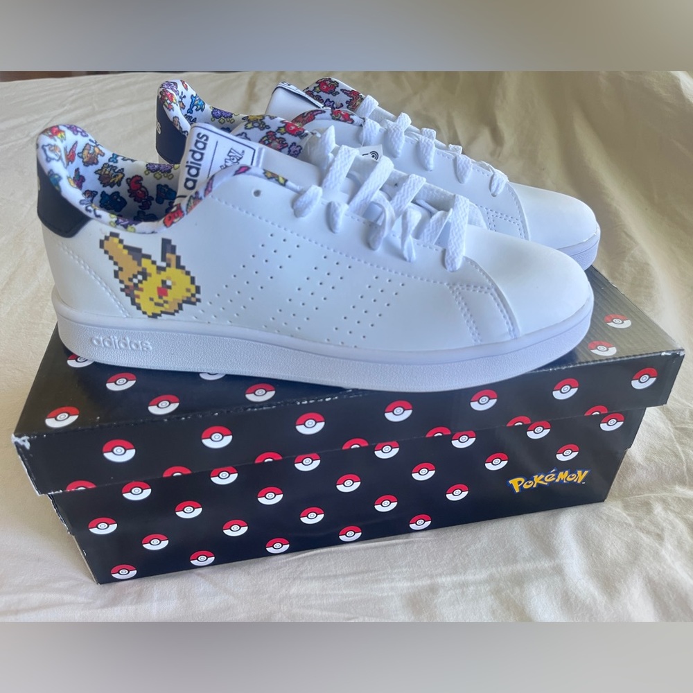 Adidas Pokemon Advantage K Tennis Shoes KIDS EG1999 Size 6